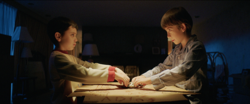 DON'T LEAVE THE KIDS ALONE New Trailer: Upcoming Mexican Horror Thriller From Emilio Portes